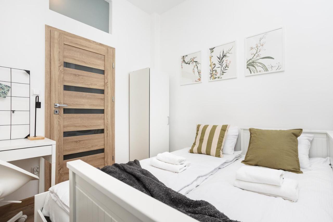 Bosacka Apartments X 1' Main Train & Bus Station - By Upstairs كراكوفيا المظهر الخارجي الصورة
