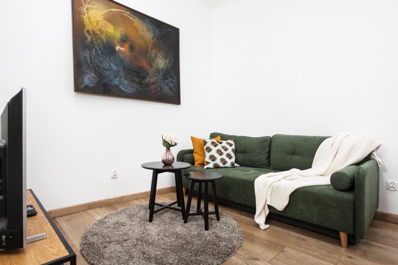 Bosacka Apartments X 1' Main Train & Bus Station - By Upstairs كراكوفيا المظهر الخارجي الصورة