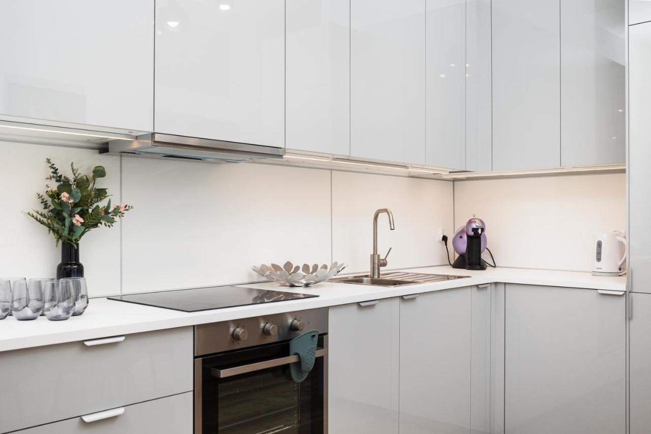 Bosacka Apartments X 1' Main Train & Bus Station - By Upstairs كراكوفيا المظهر الخارجي الصورة